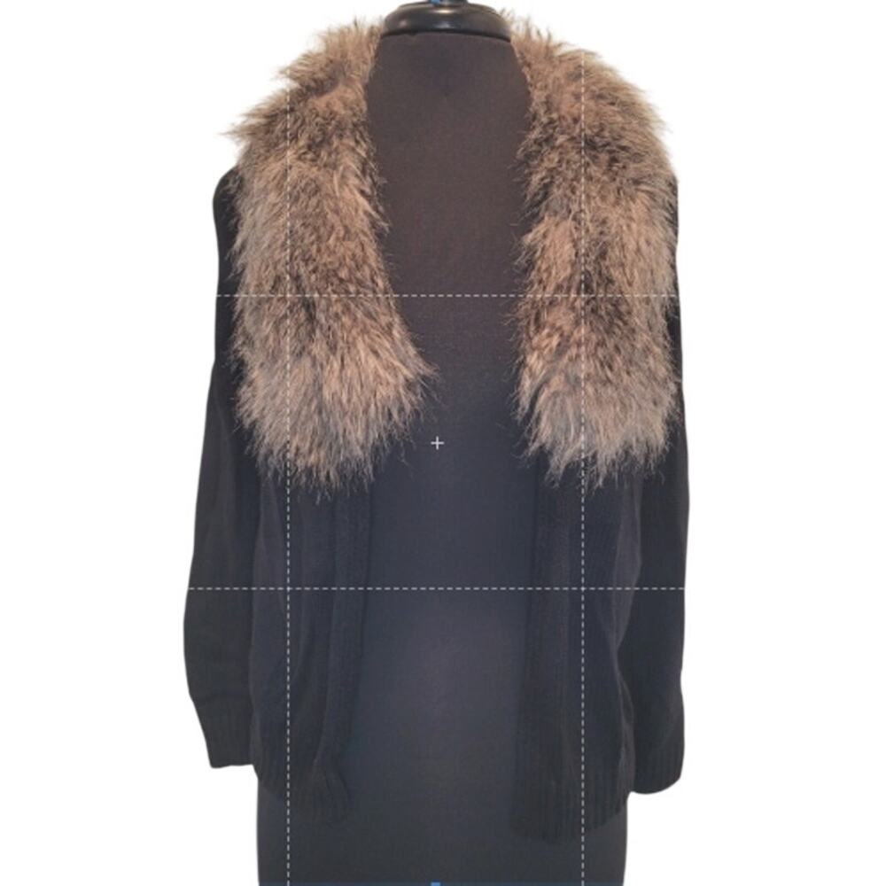 Vince Camuto Black Cardigan Faux Fur Collar Relaxed Knit M Luxe Academia Teacher